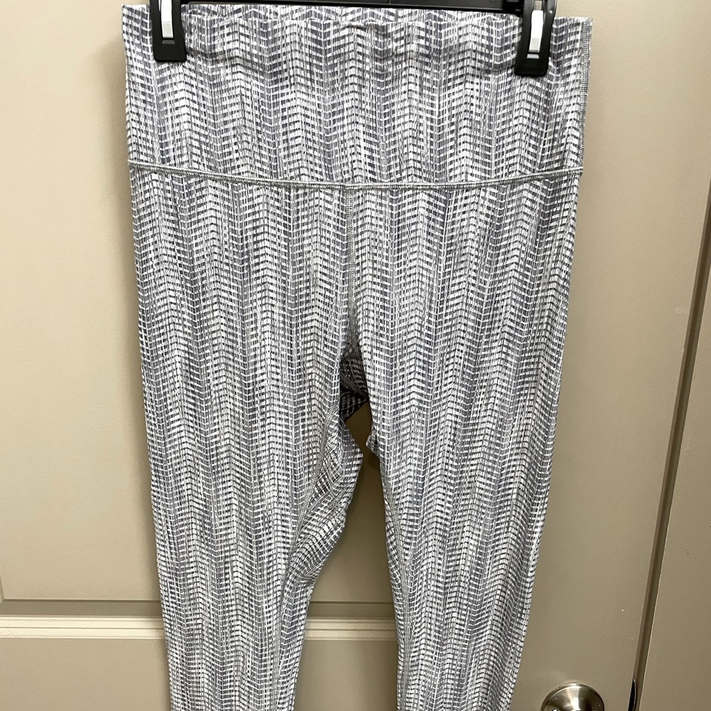 25” Lululemon Pant
